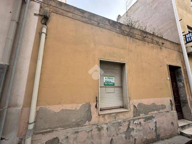 Appartamento in vendita a Monteleone - Santa Rosalia, Cagliari