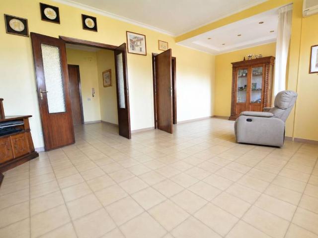 Appartamento in vendita a Monteleone - Santa Rosalia, Cagliari