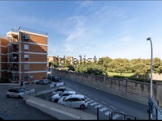 Appartamento in vendita a Is Mirrionis, Cagliari