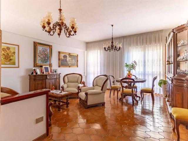 Appartamento in vendita a Tuvixeddu-Tuvumannu, Cagliari