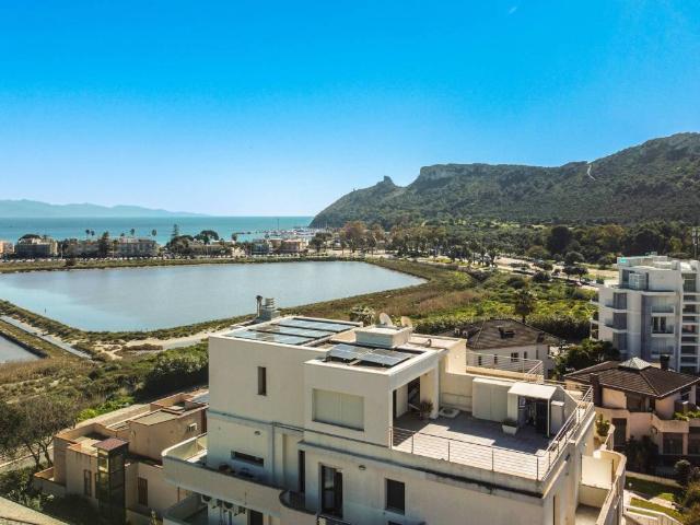Appartamento in vendita a Quartiere del Sole, Cagliari