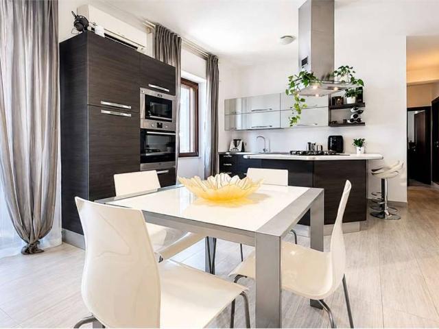Appartamento in vendita a Sant'Avendrace-Santa Gilla, Cagliari