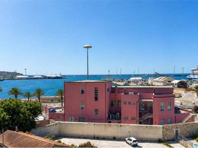 Appartamento in vendita a Stampaxi/Stampace, Cagliari