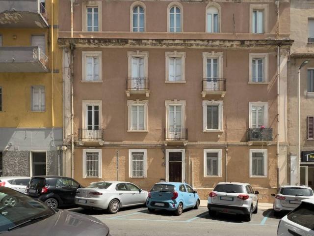 Appartamento in vendita a San Benedetto, Cagliari