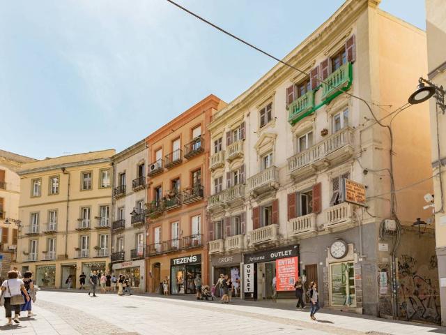Appartamento in vendita a Cagliari, Sardigna/Sardegna