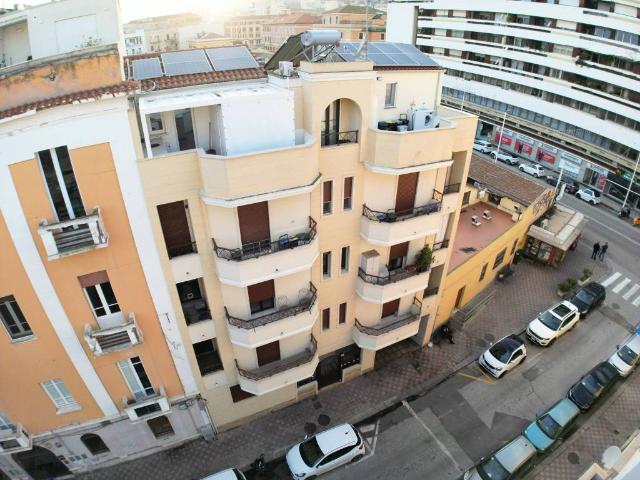 Appartamento in vendita a San Benedetto, Cagliari