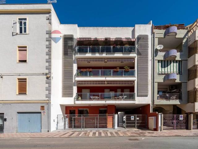 Appartamento in vendita a Is Mirrionis, Cagliari
