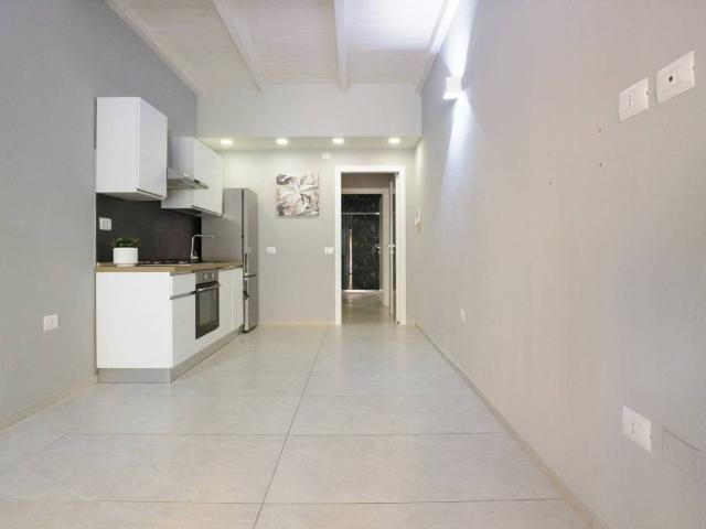 Appartamento in vendita a Bonaria, Cagliari