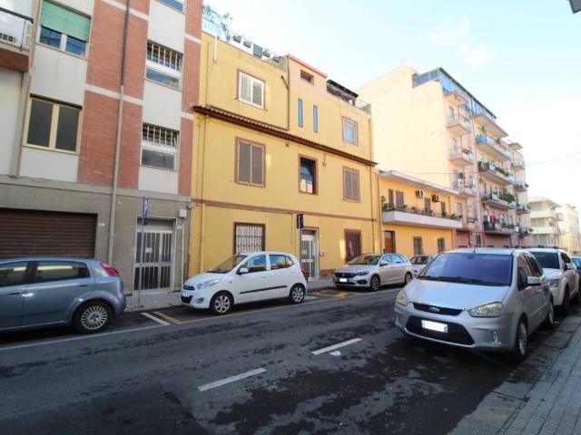 Appartamento in vendita a Is Mirrionis, Cagliari