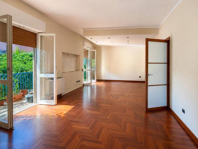 Appartamento in vendita a Monte Urpinu, Cagliari