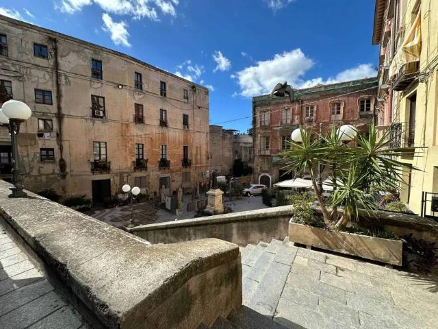 Attico in vendita a Castedd'e susu/Castello, Cagliari