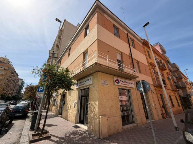 Appartamento in vendita a San Benedetto, Cagliari
