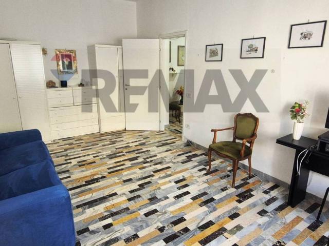 Appartamento in vendita a San Benedetto, Cagliari