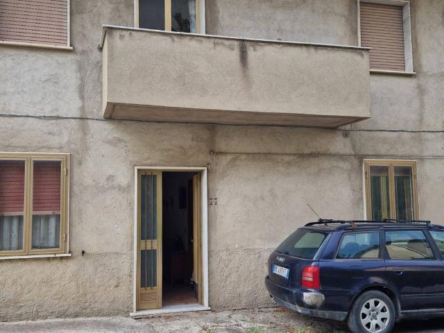 Appartamento in vendita a Cairano, Campania