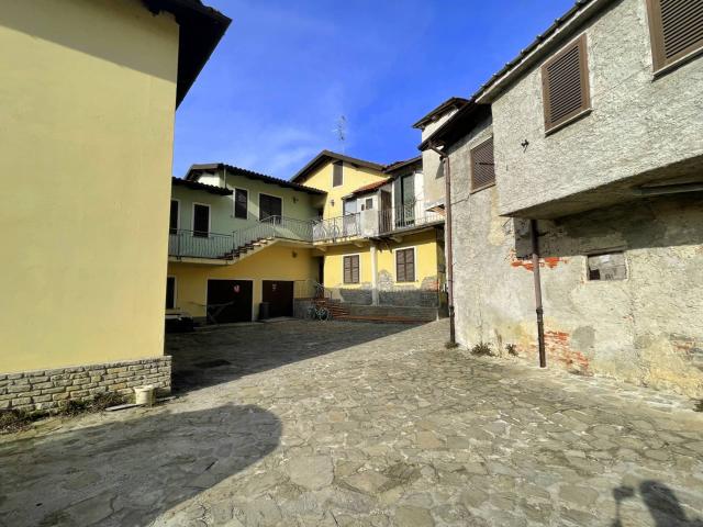 Appartamento in vendita a Cairo Montenotte, Liguria