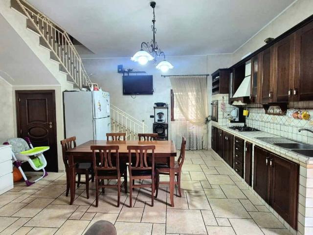 Appartamento in vendita a Caivano, Campania