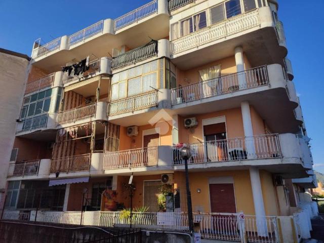 Appartamento in vendita a Calatabiano, Sicilia
