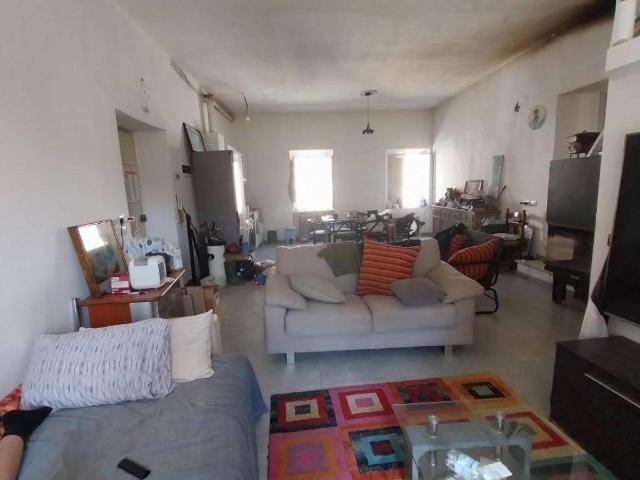 Appartamento in vendita a Calci, Toscana