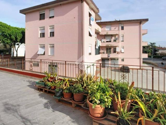 Appartamento in vendita a Calcinaia, Toscana