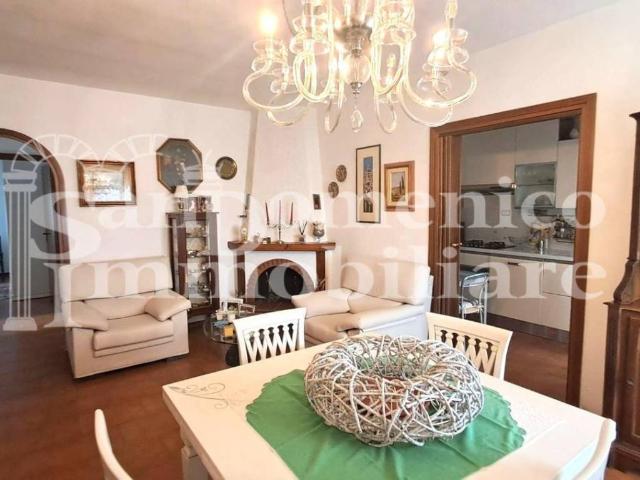 Appartamento in vendita a Calcinaia, Toscana