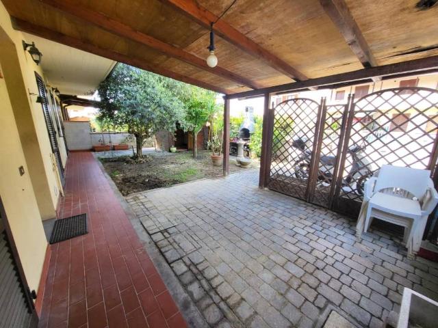 Appartamento in vendita a Calcinaia, Toscana