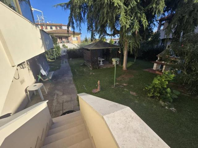 Appartamento in vendita a Calcinaia, Toscana