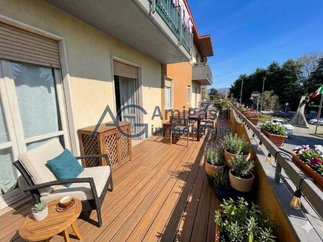 Appartamento in vendita a Calcinate, Lombardia