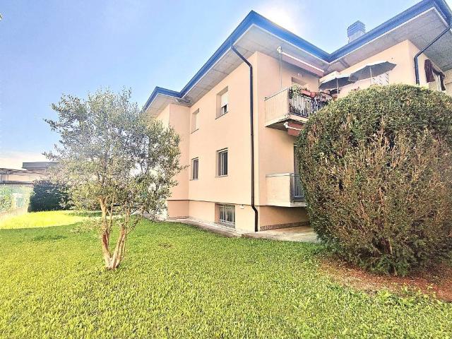 Appartamento in vendita a Calcinate, Lombardia