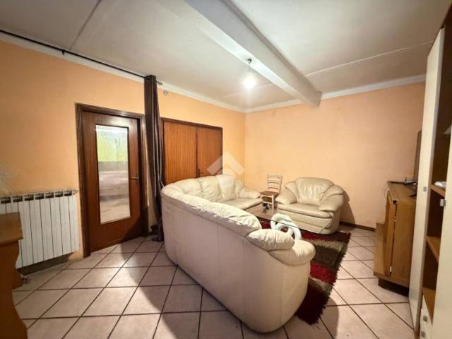 Appartamento in vendita a Calcinato, Lombardia