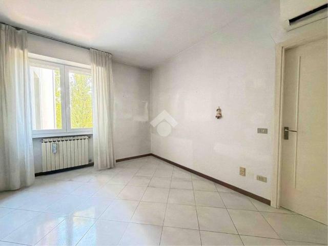 Appartamento in vendita a Calcinato, Brescia