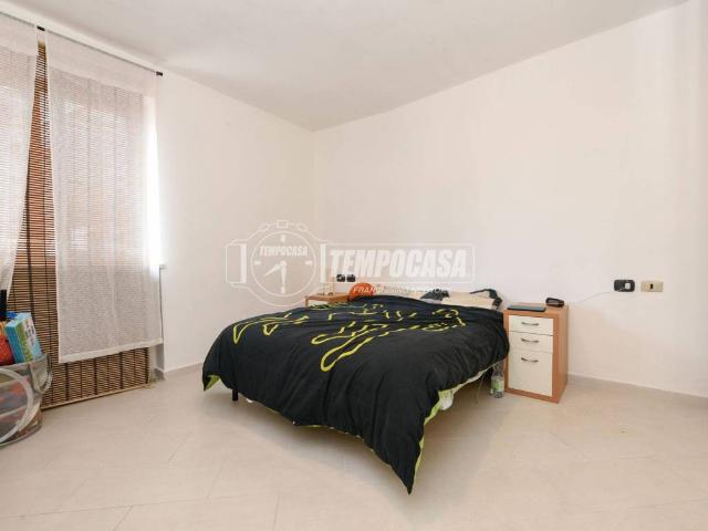 Appartamento in vendita a Calcinato, Lombardia