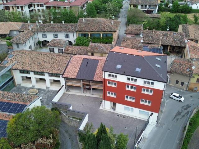 Appartamento in vendita a Calcinato, Lombardia