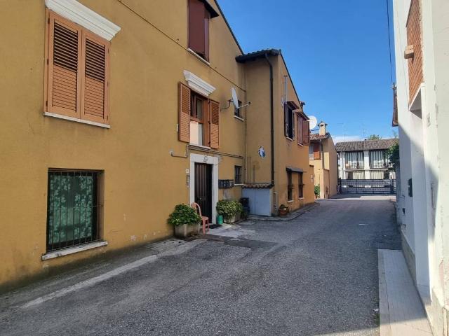 Appartamento in vendita a Calcinato, Lombardia