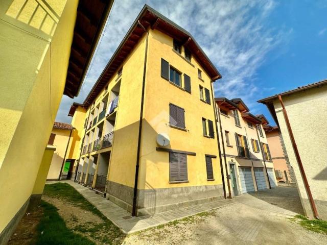 Appartamento in vendita a Scagnello, Calco