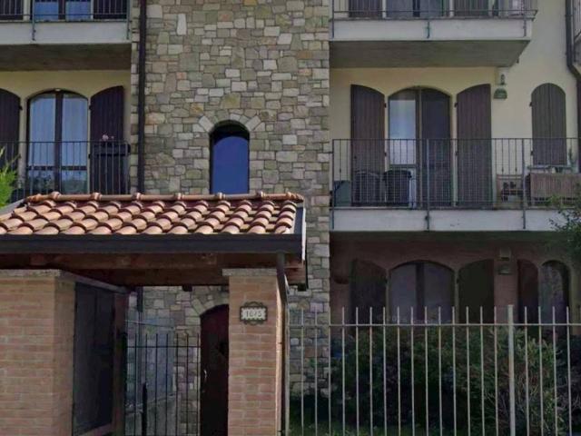 Appartamento in vendita a Sartirana, Merate