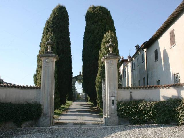 Appartamento in vendita a Vescogna, Calco