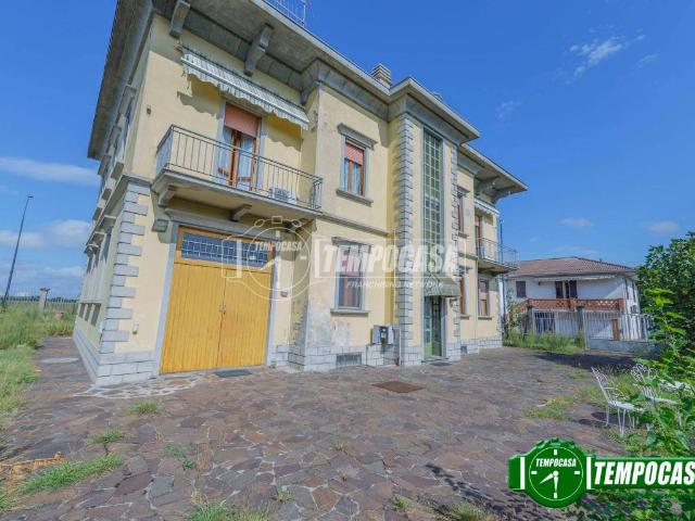 Villa Indipendente in vendita a Calendasco, Reggio Emilia
