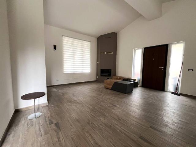 Appartamento in vendita a Calenzano, Toscana