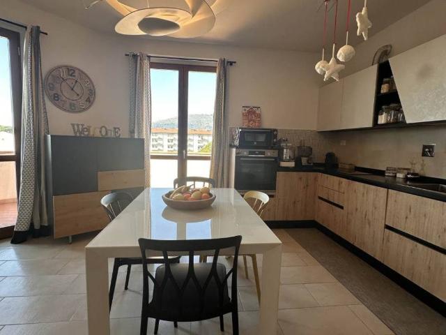 Appartamento in vendita a Calenzano, Toscana