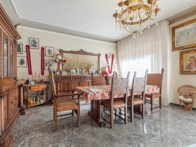 Appartamento in vendita a Calenzano, Toscana