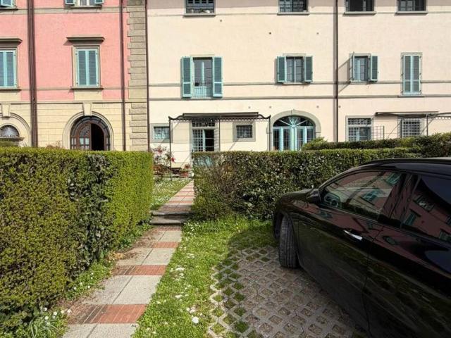 Appartamento in vendita a Calenzano, Toscana