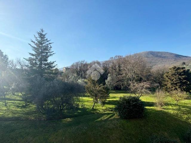 Appartamento in vendita a Calenzano, Toscana