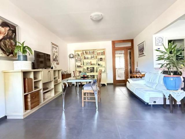 Appartamento in vendita a Calenzano, Firenze