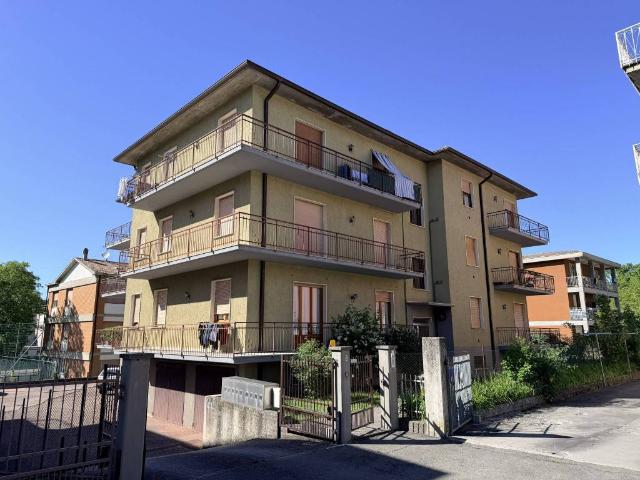 Appartamento in vendita a Calestano, Reggio Emilia
