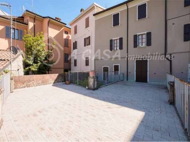 Appartamento in vendita a Calestano, Reggio Emilia