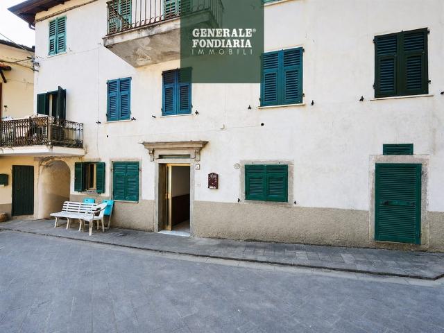 Appartamento in vendita a Calice Al Cornoviglio, Liguria