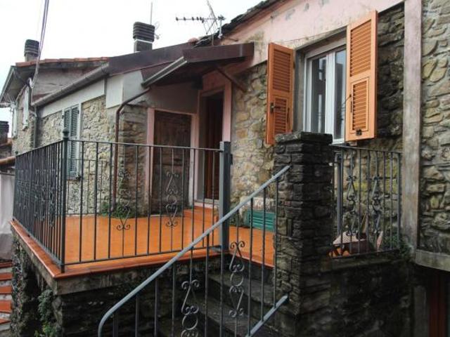 Appartamento in vendita a Calice Al Cornoviglio, Liguria