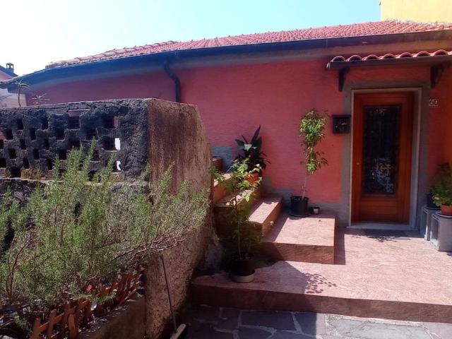 Appartamento in vendita a Calice Al Cornoviglio, Liguria
