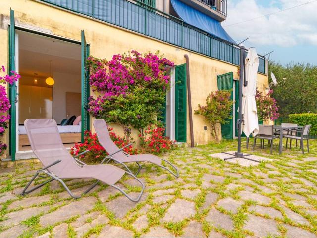 Appartamento in vendita a Calice Ligure, Liguria