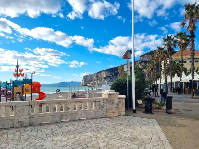 Appartamento in vendita a Calice Ligure, Liguria